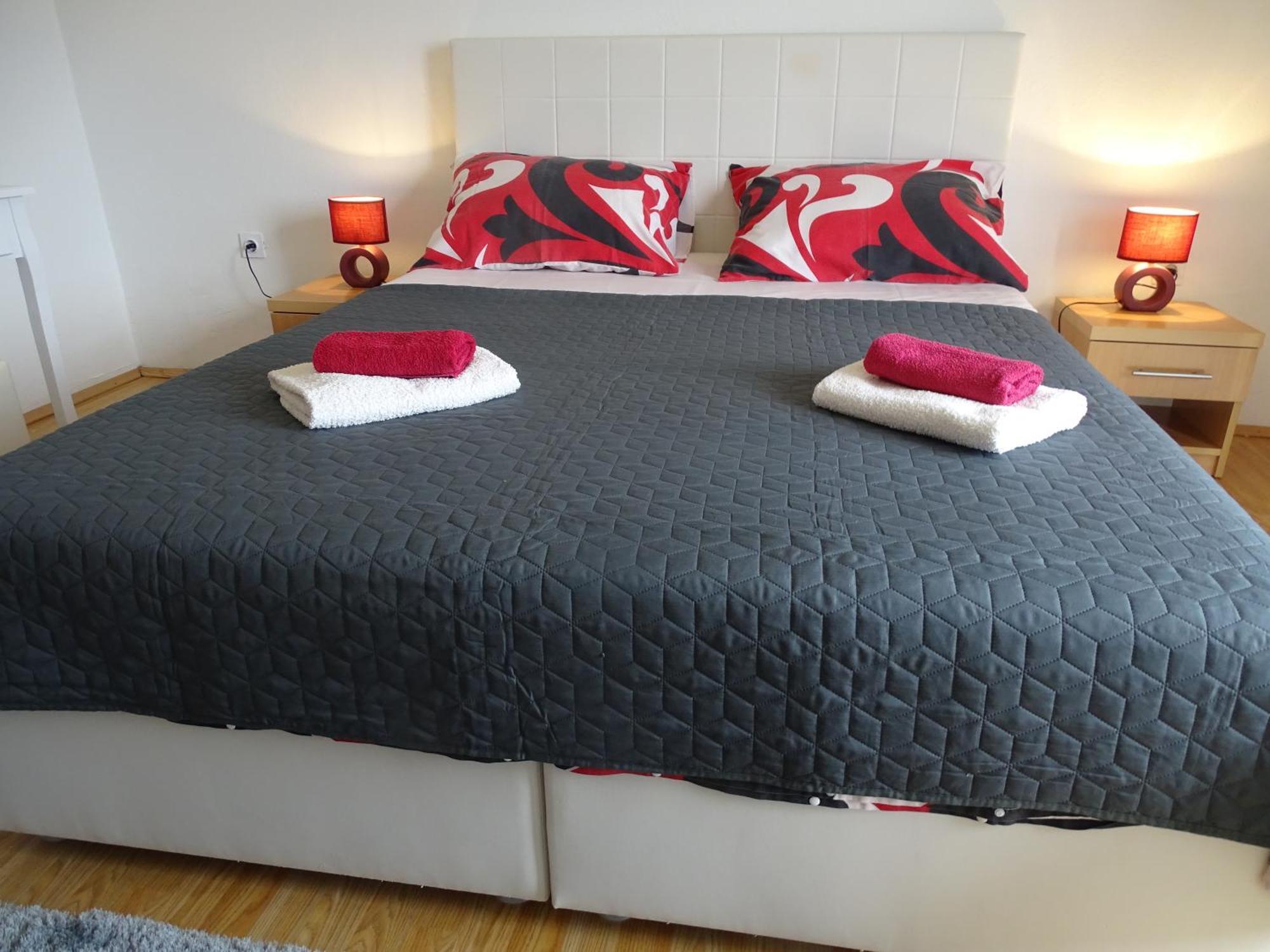 Apartments Sime Dinjiška Kültér fotó