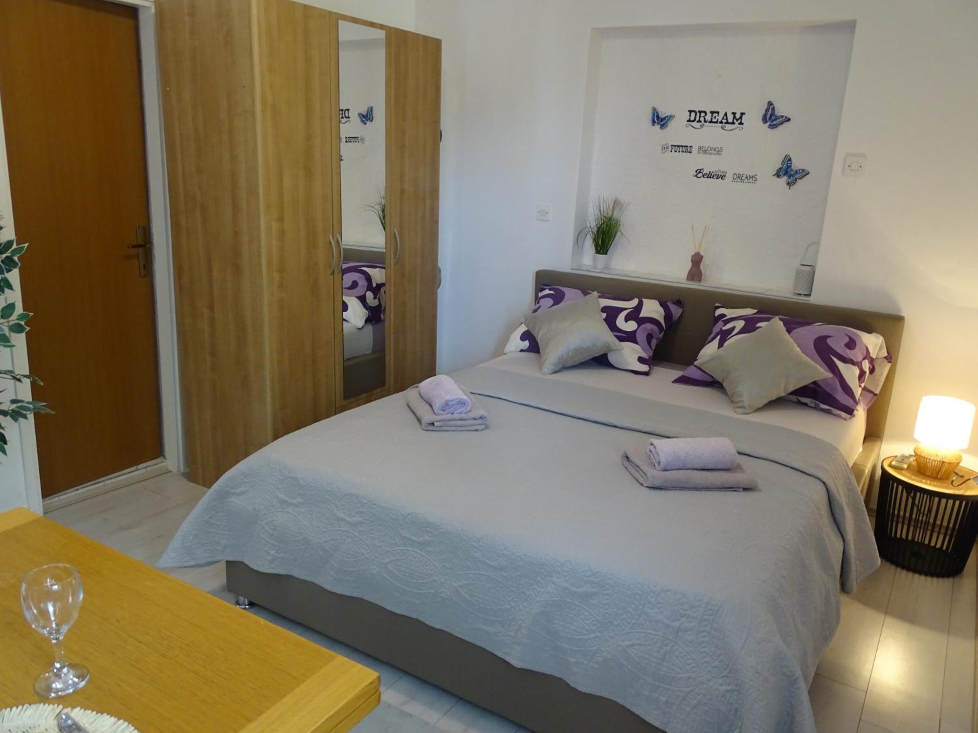 Apartments Sime Dinjiška Kültér fotó