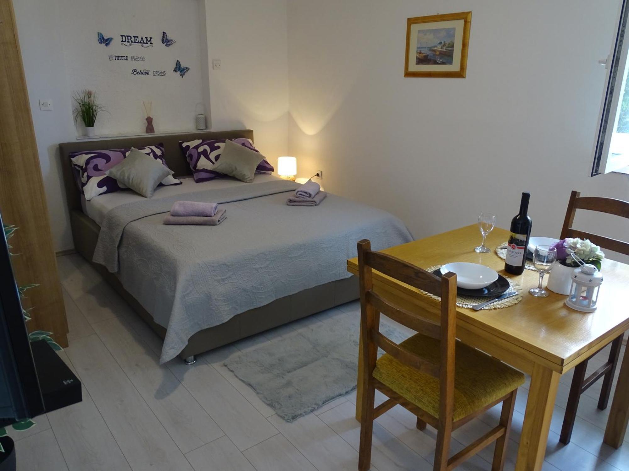Apartments Sime Dinjiška Kültér fotó