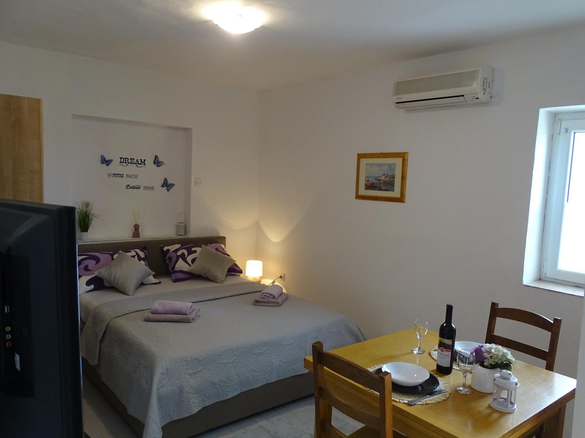 Apartments Sime Dinjiška Kültér fotó